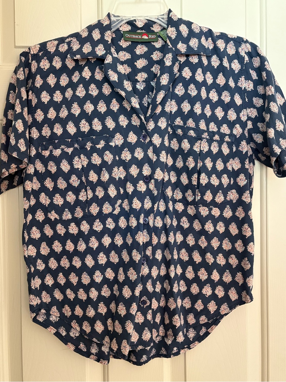 Outback Red Size Small, Navy Short-Sleeve Printed Button-Down Shirt
